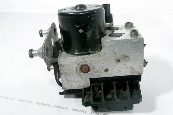 POMPA ABS MERCEDES E-KLASA W210 99 A0044311412 