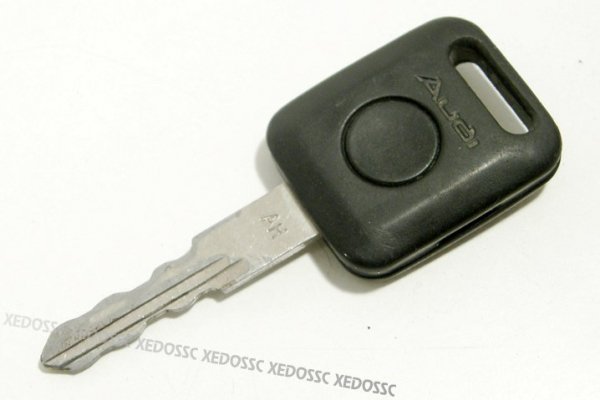 KOMPUTER SILNIKA ZESTAW AUDI A4 B5 1.9 028906021G