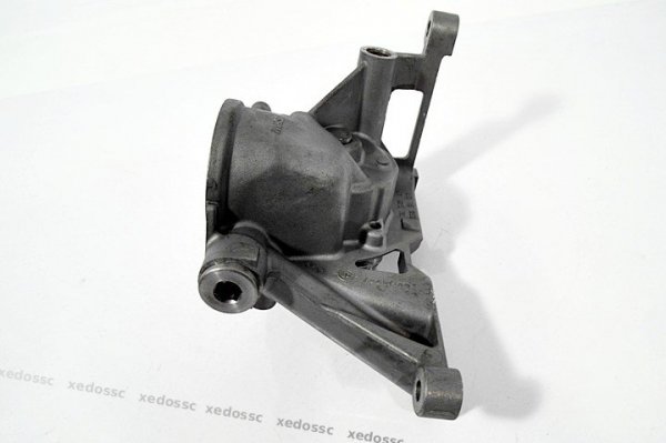 POMPA OLEJU AUDI A6 C5 99 2.5 TDI V6 059115105G FV