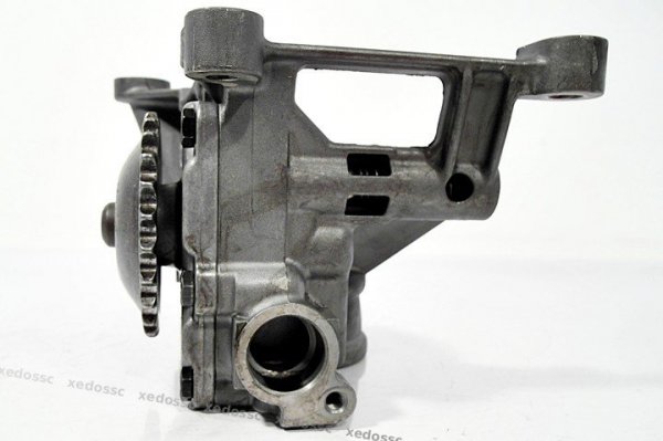POMPA OLEJU AUDI A6 C5 99 2.5 TDI V6 059115105G FV