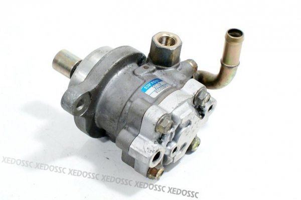 POMPA WSPOMAGANIA NISSAN ALMERA N16 03 2.2 DI