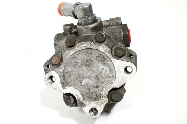 POMPA WSPOMAGANIA BMW E36 95 1.8i