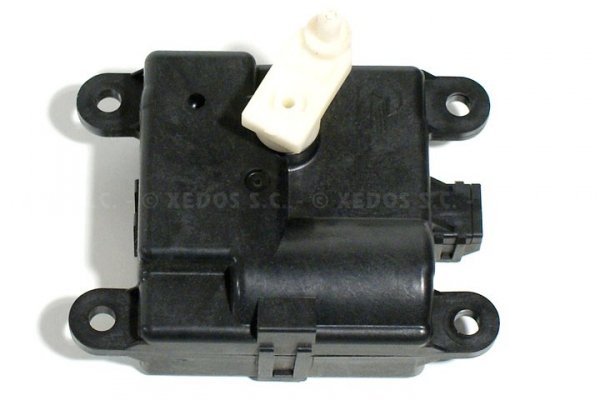SILNICZEK REGULACJI NAWIEWU NISSAN PRIMERA P12 03