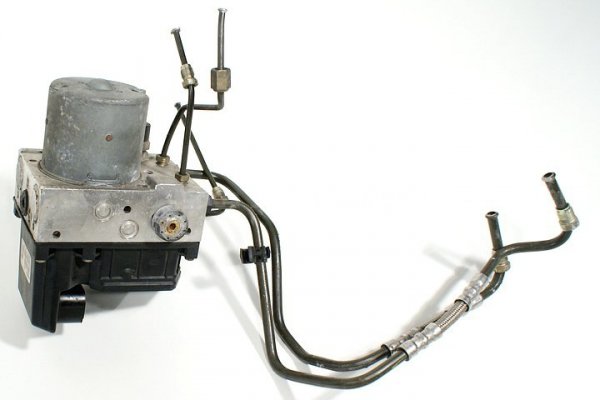 POMPA ABS FORD MONDEO MK3 02 2.5 V6 2S712G405AA