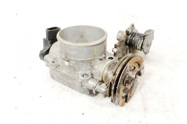 PRZEPUSTNICA NISSAN PRIMERA 98 2.0 16V