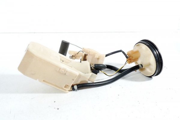 POMPA PALIWA NISSAN MICRA K11 97 1.0 172784F100