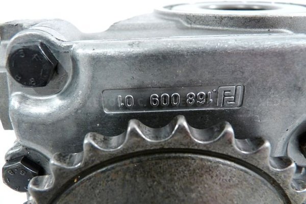 POMPA OLEJU OLEJOWA AUDI A6 C5 98 2.5 TDI 150KM