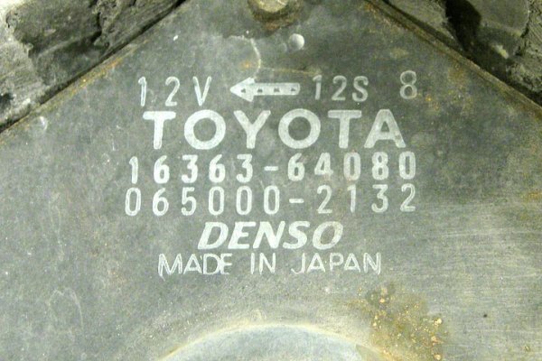WENTYLATOR WODY TOYOTA COROLLA E11 00 1.6 VVTI