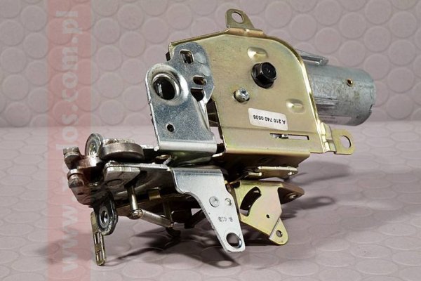 ZAMEK BAGAŻNIKA MERCEDES W210 99 LIFT KOMBI