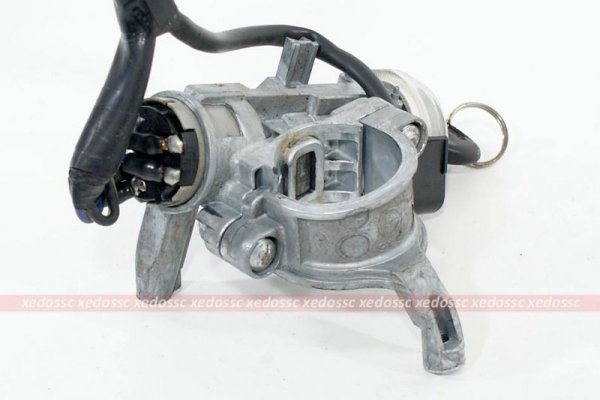 STACYJKA MITSUBISHI L400 95 2.0 16V 4G63 FV XEDOS