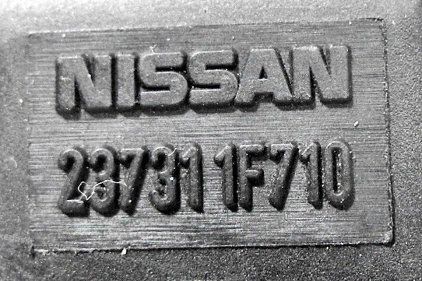 CZUJNIK POŁOŻENIA WAŁKA NISSAN MICRA K11 02 1.0