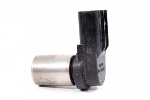CZUJNIK POŁOŻENIA WAŁKA MAZDA 626 GF 1998 1.8 16V