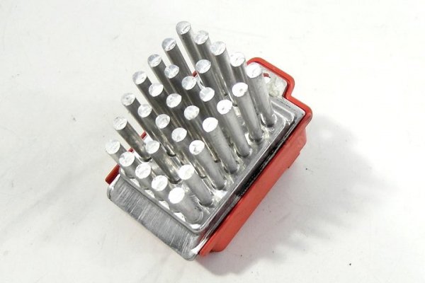 REZYSTOR OPORNIK FORD GALAXY 98 2.8 VR6 1J0907521