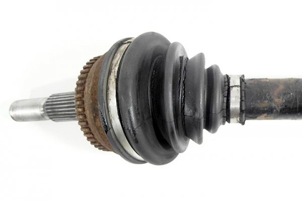 PÓŁOŚ LEWA KRÓTKA ABS VOLVO 850 94 2.5 20V B5254S