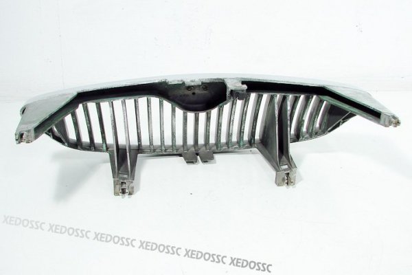 ATRAPA GRILL MAZDA XEDOS 6 1992-1999