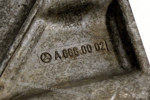 OBUDOWA  ROZRZĄDU MERCEDES A-KLASA 99 1.7 FV
