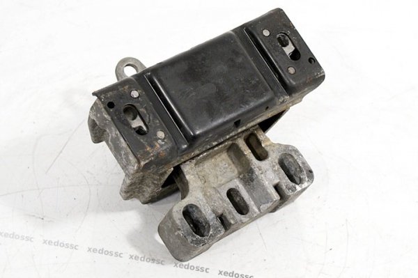 PODUSZKA SILNIKA AUDI A3 98 1.8 20V AGN 1J0199555