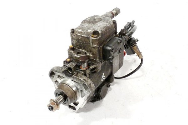 POMPA WTRYSKOWA CHRYSLER VOYAGER 98 2.5TD