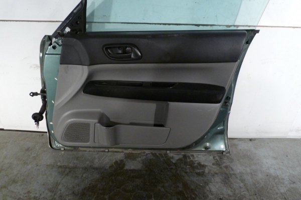 Drzwi przód prawe Subaru Forester SG 2008 Crossover 5-drzwi (Kod lakieru: BE1)