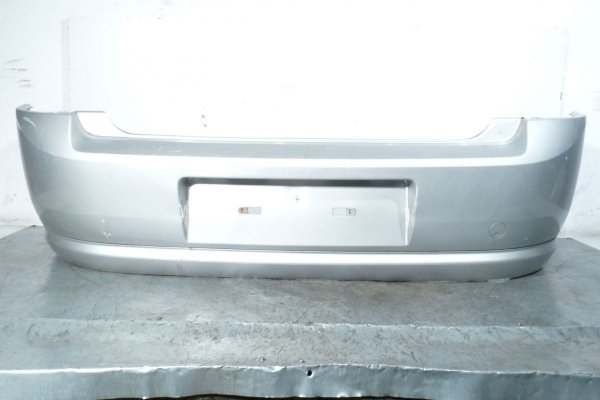 Zderzak tył tylny Opel Vectra C 2001-2008 5D (Kod lakieru: Z157)