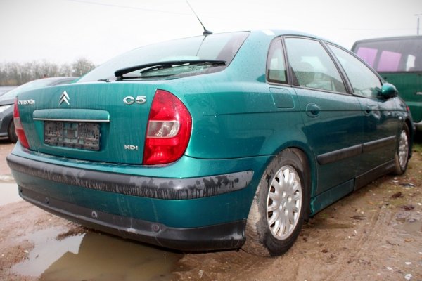 Citroen C5 2001 2.2HDI 4HX Sedan [B/C]