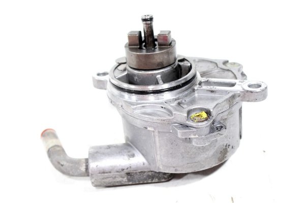 Pompa wakum Mercedes Vito W638 1995-2003 2.2CDI
