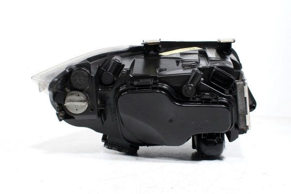 _Reflektor lewy BMW 3 E90 2005 Bixenon skrętny
