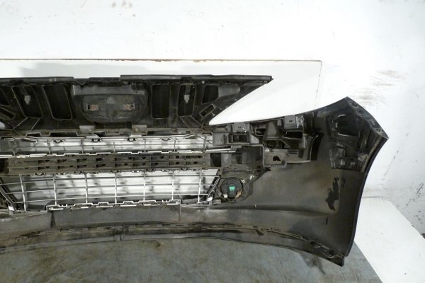 Zderzak przód Peugeot 207 2008 Hatchback 3-drzwi (Kod lakieru: EXL)