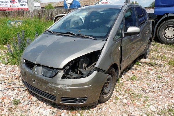 Zbiorniczek spryskiwaczy Mitsubishi Colt VI Z30 2007 Hatchback 5-drzwi 