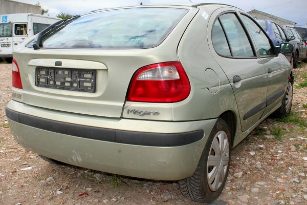 Renault Megane I 2001 1.6i K4M708 Hatchback [B/C]