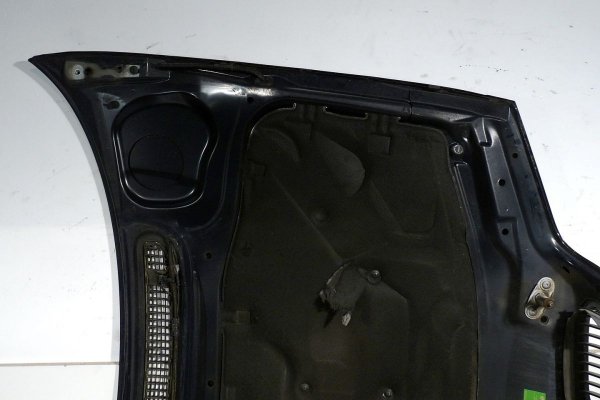 _Maska pokrywa silnika BMW 3 E46 1998-2001 Sedan