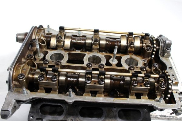 _Głowica prawa VW Passat B5 1996-2005 2.8 V6 ACK