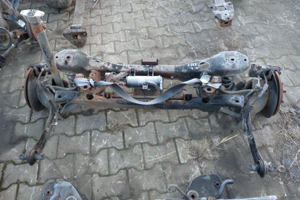 Ława sanki wózek zawieszenia tył Mazda 3 BK 2006 2.0i 16V Hatchback 5-drzwi 