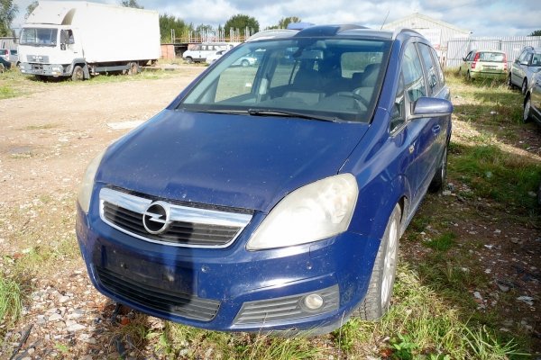 Mechanizm wycieraczek Opel Zafira B 2006 Minivan