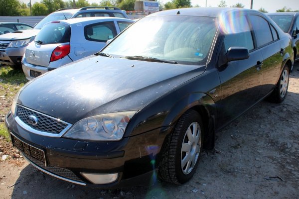 Ford Mondeo MK3 2003 2.5i V6 Sedan [B]