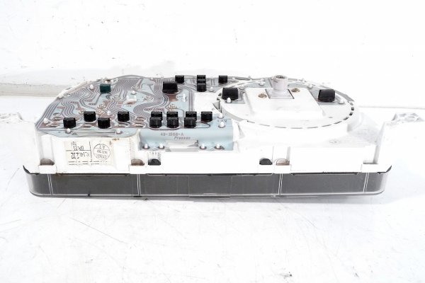 Licznik zegary Mitsubishi Canter VI 2000 2.8TD 4M40-2AT 