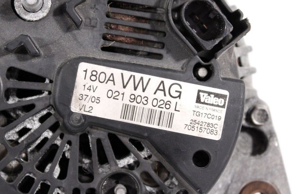 _Alternator VW Passat B6 2005-2010 1.9TDI, 2.0FSI, 2.0TDI (180A)