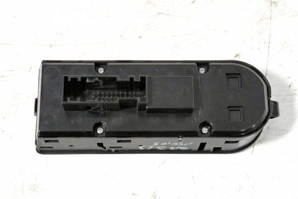 Panel szyb Opel Zafira B 2006 Minivan