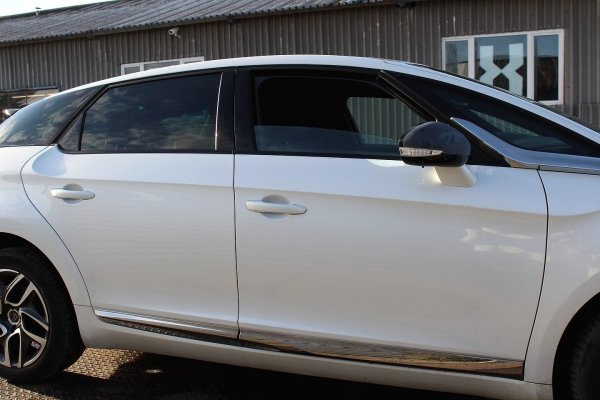 Listwa chromowana drzwi tył lewa Citroen DS5 2014 (2011-2015) Hatchback 5-drzwi 