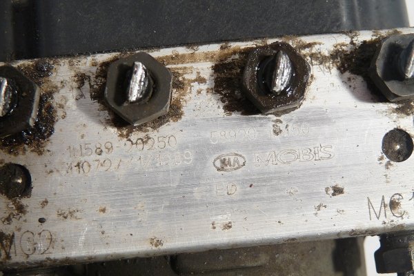 Pompa ABS Kia Ceed I Lift ED 2011 1.6i G4FC Kombi