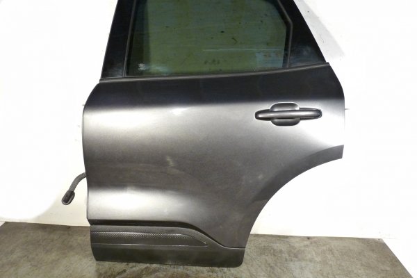Drzwi tył lewe Ford Escape IV 2020 Suv 5-drzwi (Kod lakieru: J7)
