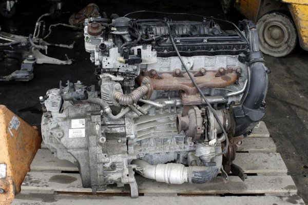 _Silnik Volvo V70 III 2012 2.0D D3 D5204T3