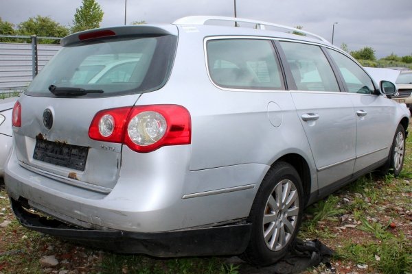 Fotel prawy VW Passat B6 2005 2.0TDI BKP Kombi