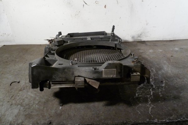Pas przód chłodnica wody Intercooler Citroen C5 II 2009 2.0HDI Kombi