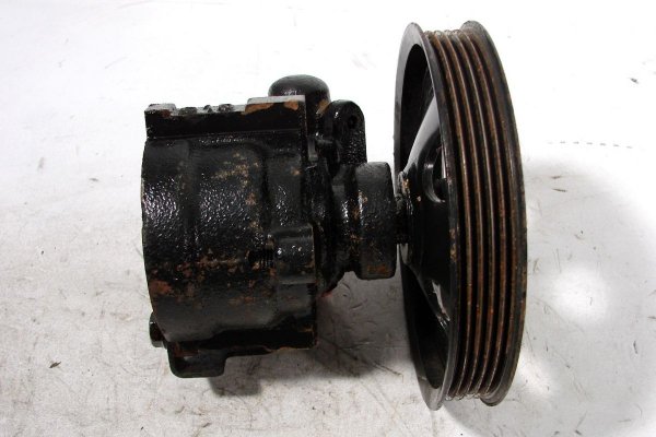 _Pompa wspomagania Mitsubishi Carisma 1995-1999 1.6i