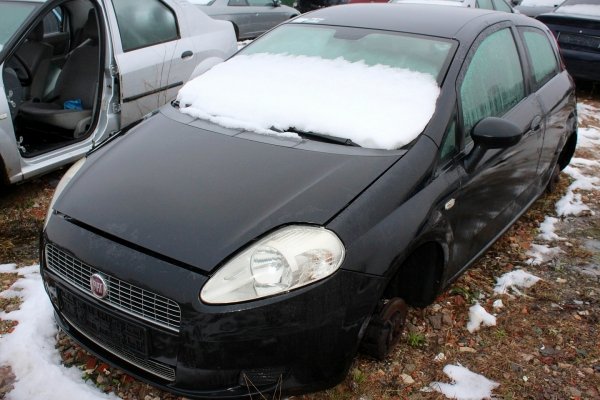 Drzwi przód prawe Fiat Grande Punto 2009 Hatchback 3-drzwi