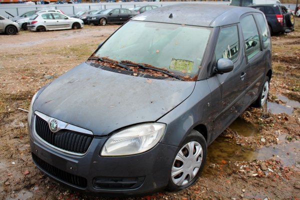 _Zderzak przód Skoda Roomster 5J 2007 (2006-2010) (kod lakieru: LF8J)