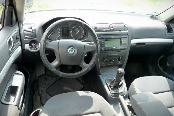 Stacyjka Skoda Octavia II 1Z 2005 1.6i BGU Kombi 