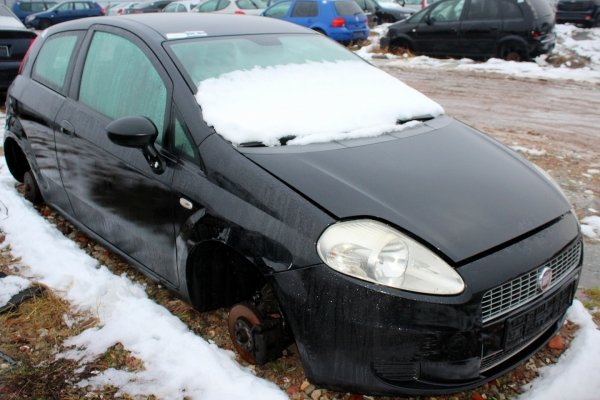 Zamek drzwi przód prawy Fiat Grande Punto 2009 Hatchback 3-drzwi
