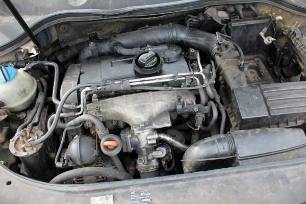 VW Passat B6 2006 2.0TDI BKP Kombi [B]